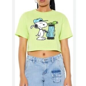 Forever 21 Women's Snoopy Golf Graphic T-Shirt - Small